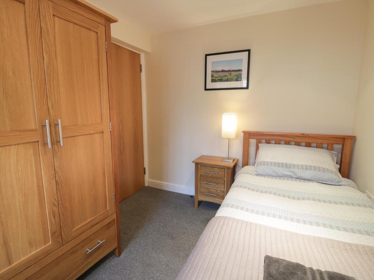 Whistle Stop Apartment Porthmadog Exterior photo
